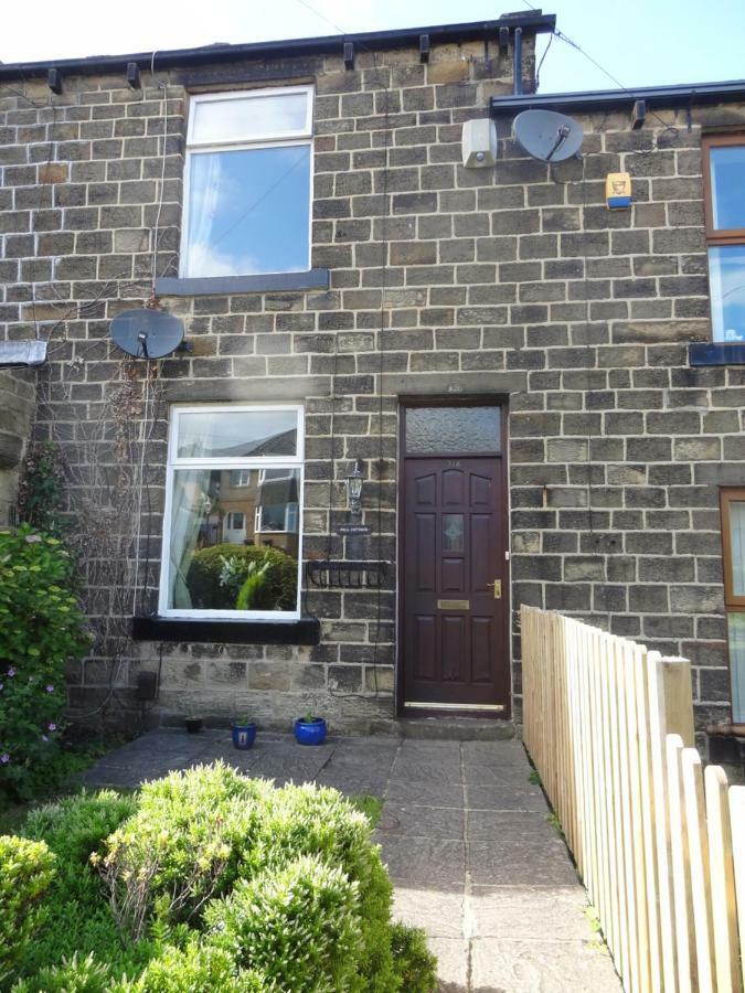Fell Cottage Keighley Exterior photo